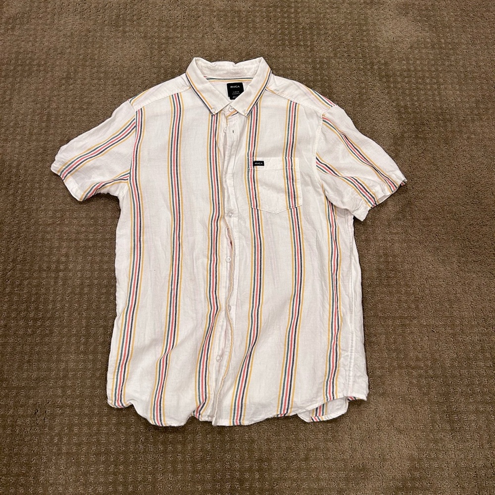 RVCA button up T-Shirt.